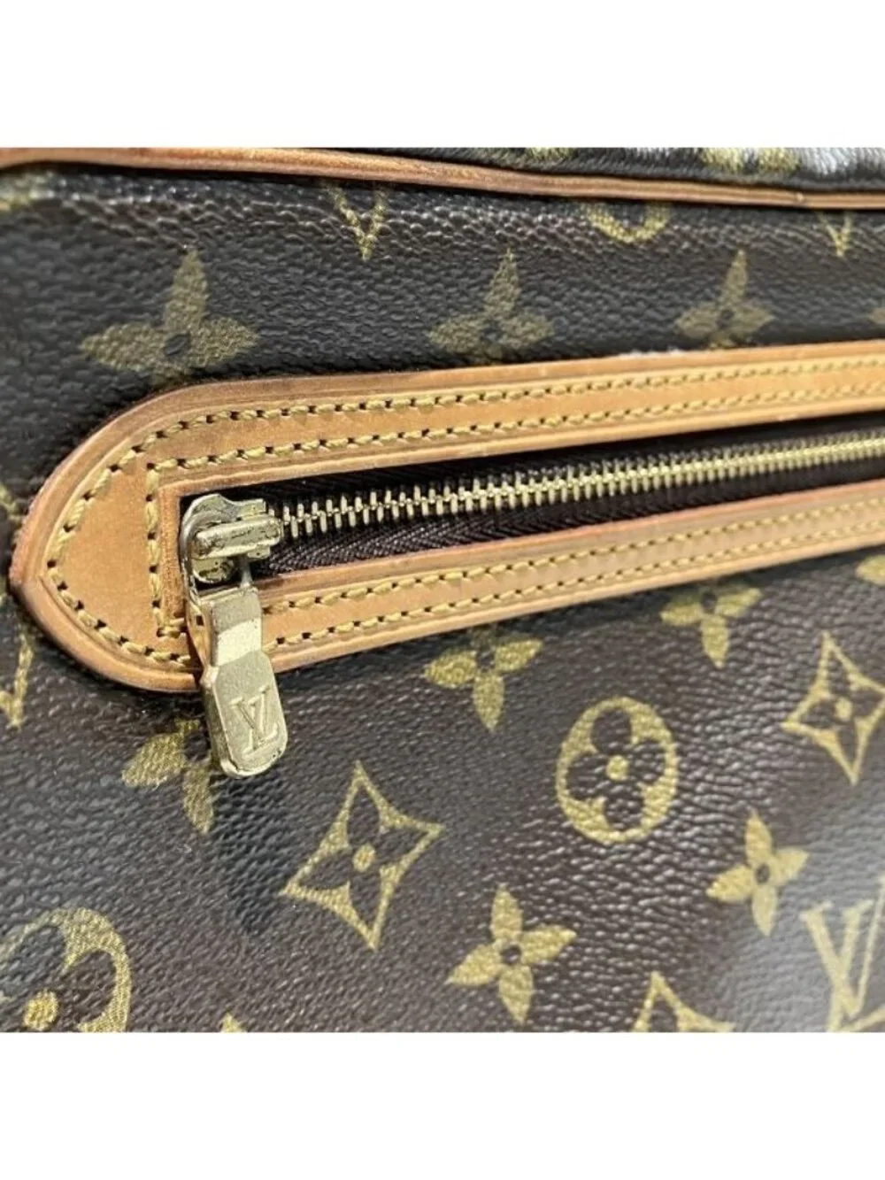 Louis Vuitton Monogram Ma Roulis Dragonne PM Clutch